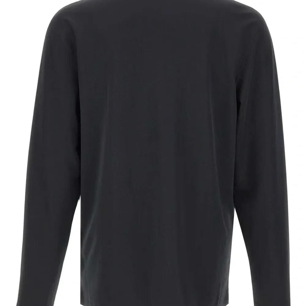 Толстовка с круглым вырезом