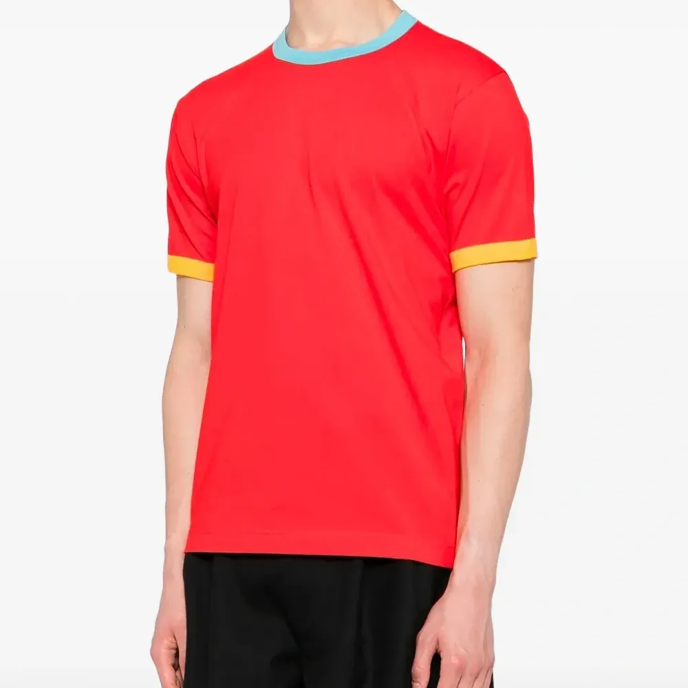 Футболка с контрастной отделкой