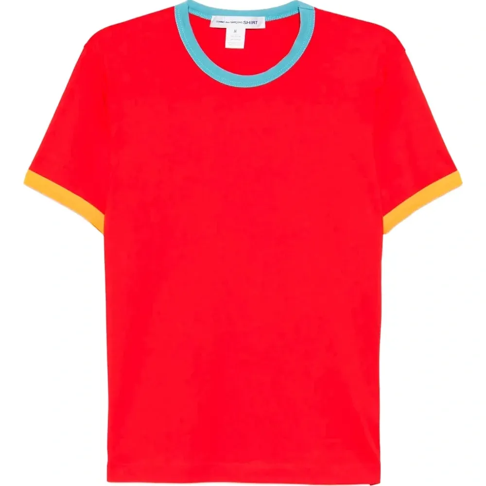 Футболка с контрастной отделкой