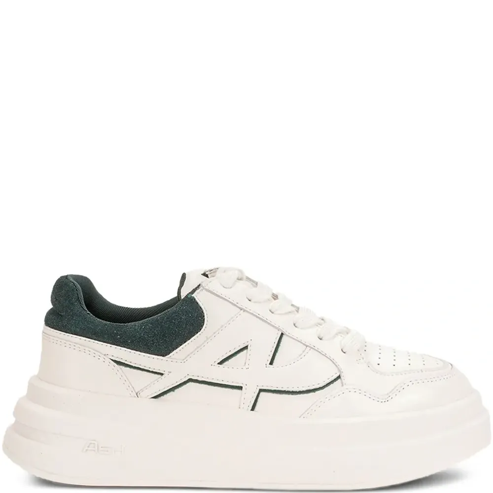 Кроссовки на шнуровке Кроссовки на шнуровке