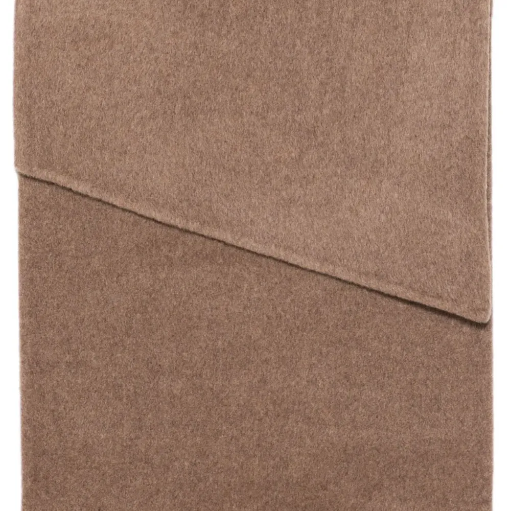 Шарф со вставками Шарф со вставками