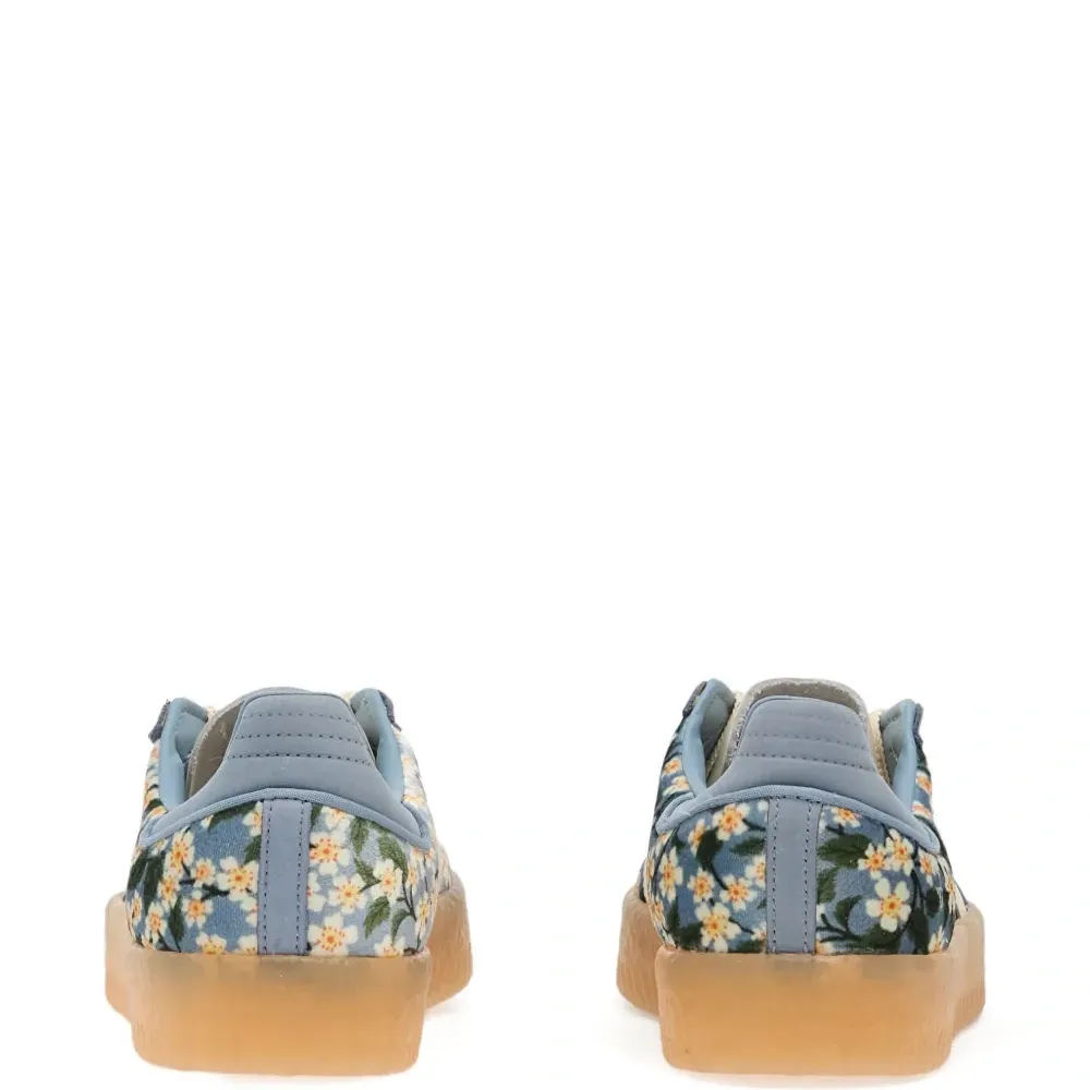 Кроссовки Sanbae с цветочным принтом из коллаборации с Liberty London