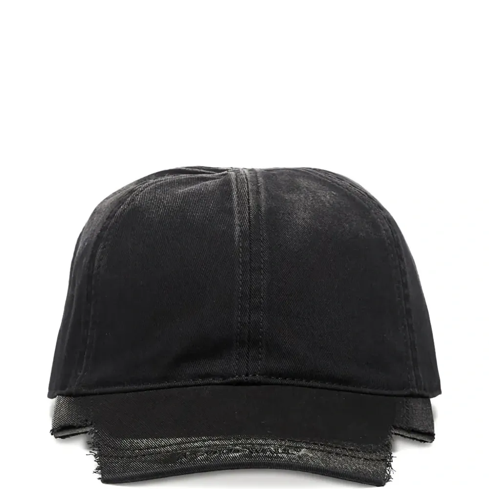 Бейсболка с эффектом состаривания