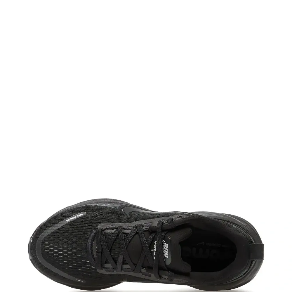 Кроссовки Vomero 18