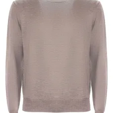 Свитер с круглым вырезом