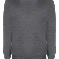 Свитер с круглым вырезом