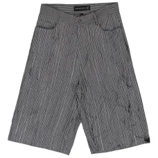 Шорты с открытыми швами Шорты с открытыми швами