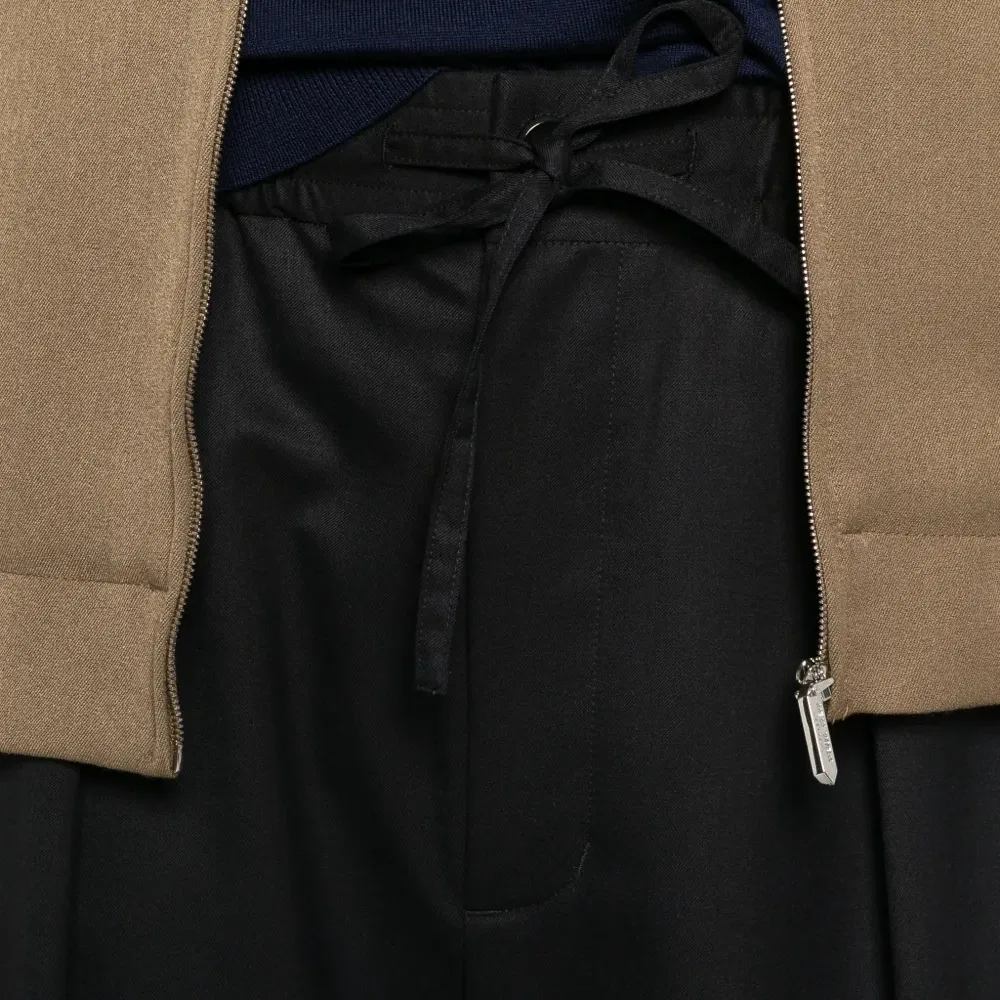 Брюки на завязках