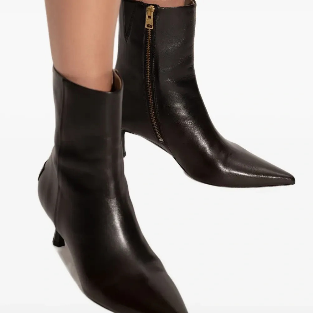 Ботильоны Vivian Ботильоны Vivian