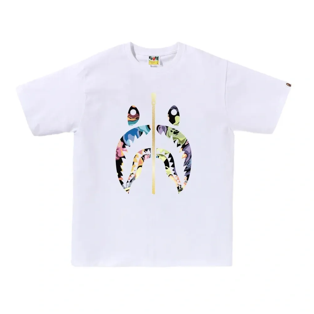 Футболка с графичным принтом