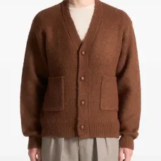Кардиган на пуговицах
