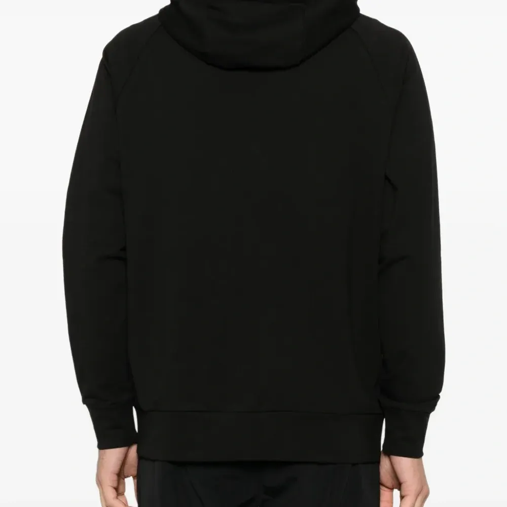 Толстовка на молнии с капюшоном