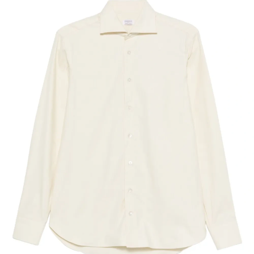 Рубашка на пуговицах