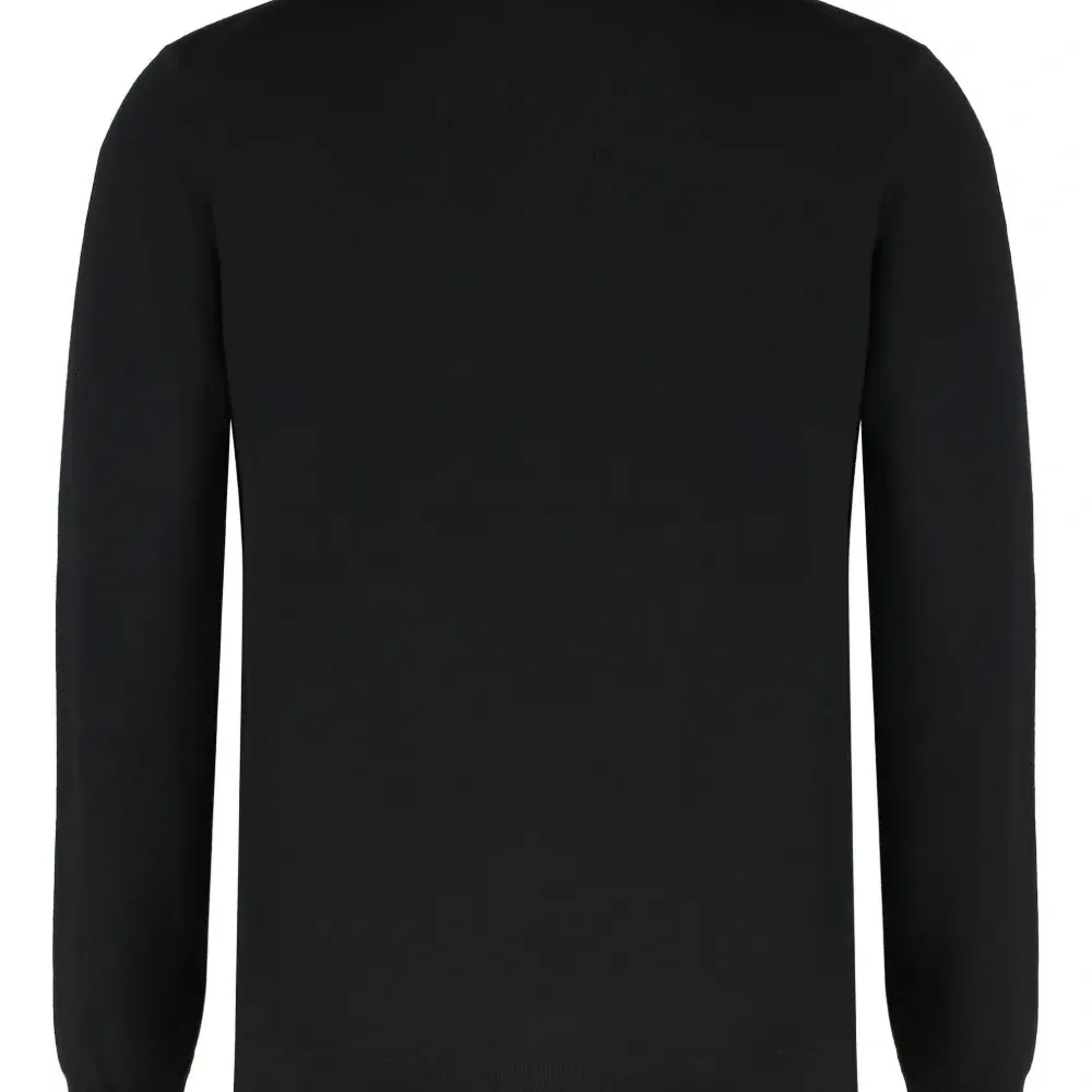 Джемпер с длинными рукавами и круглым вырезом