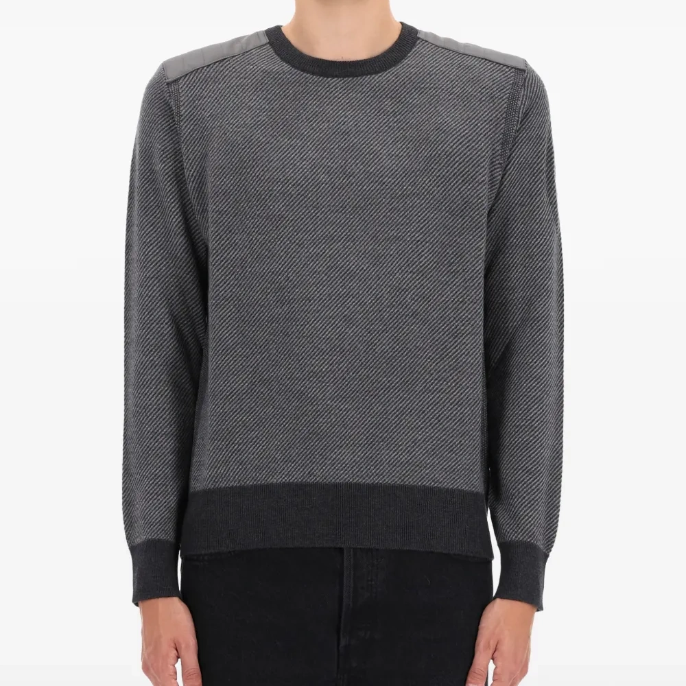 Свитер с узором