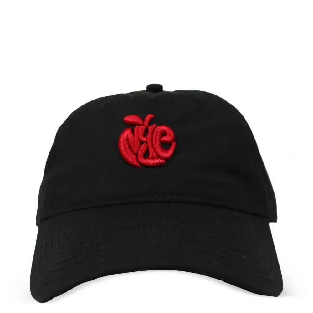 Бейсболка с вышивкой