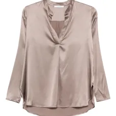 Рубашка с V-образным вырезом