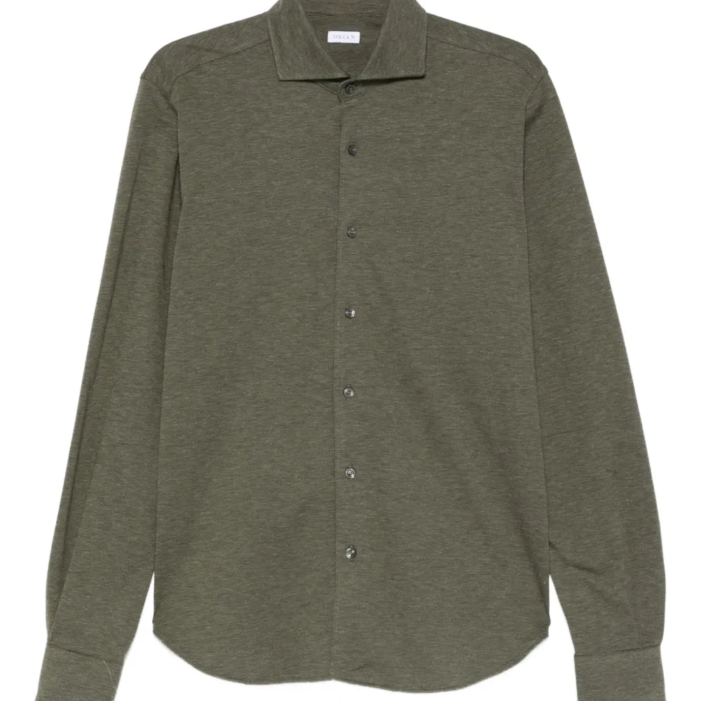 Рубашка на пуговицах