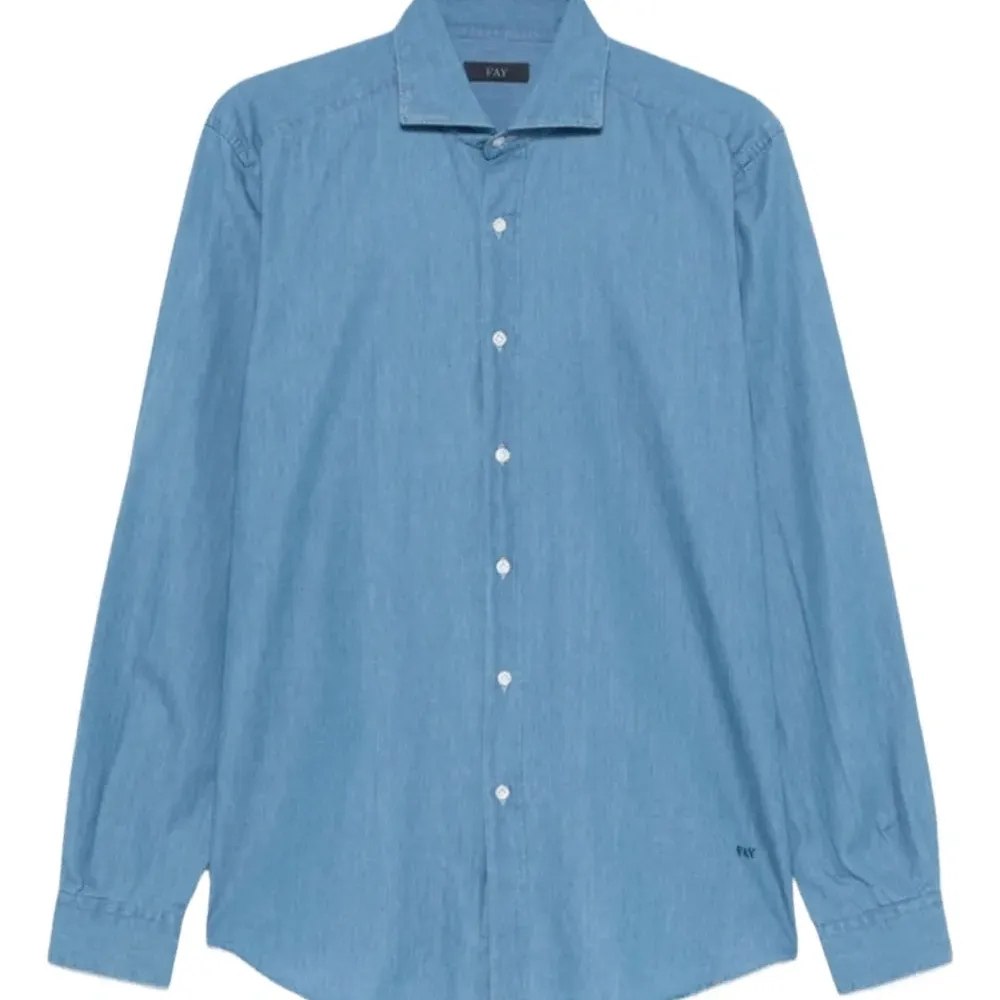 Рубашка на пуговицах с французским воротником