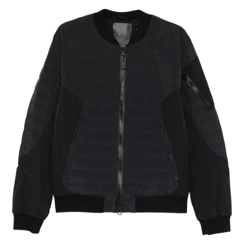 Стёганая куртка на молнии