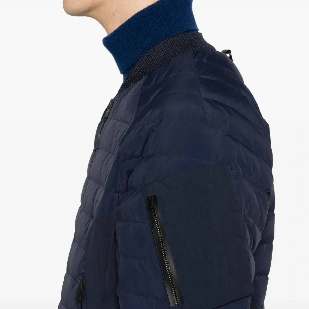 Стеганая куртка на молнии Стеганая куртка на молнии