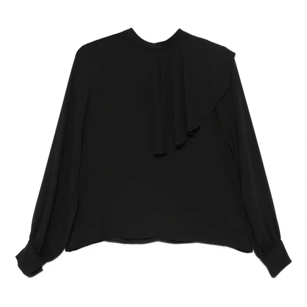 Блузка с оборками Блузка с оборками