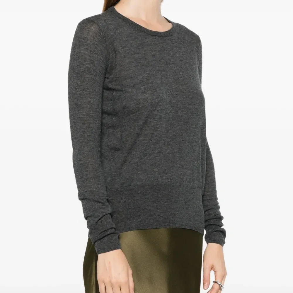 Топ с круглым вырезом Топ с круглым вырезом