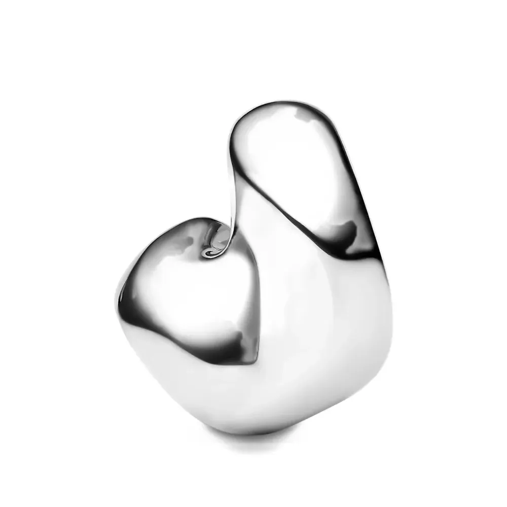 Маленькая серьга Saddle