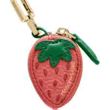 Подвеска в виде клубники