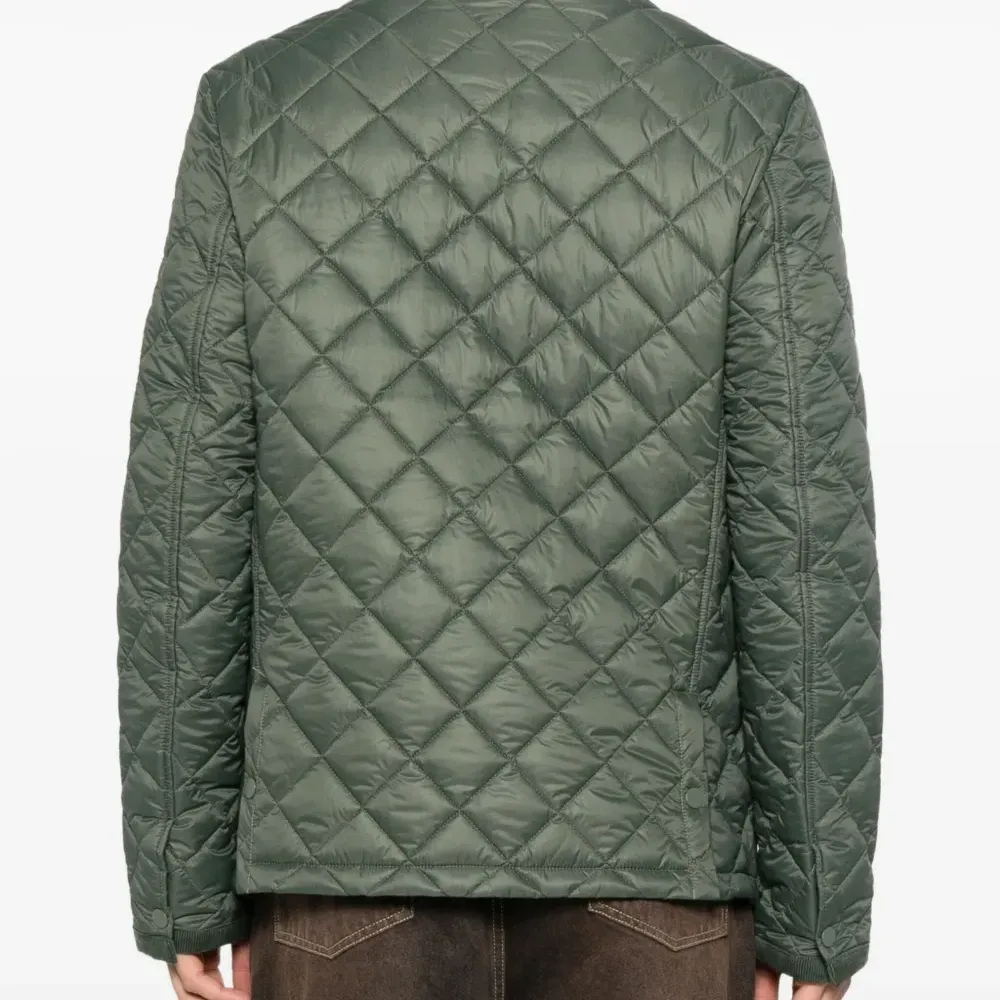 Стеганая куртка Стеганая куртка