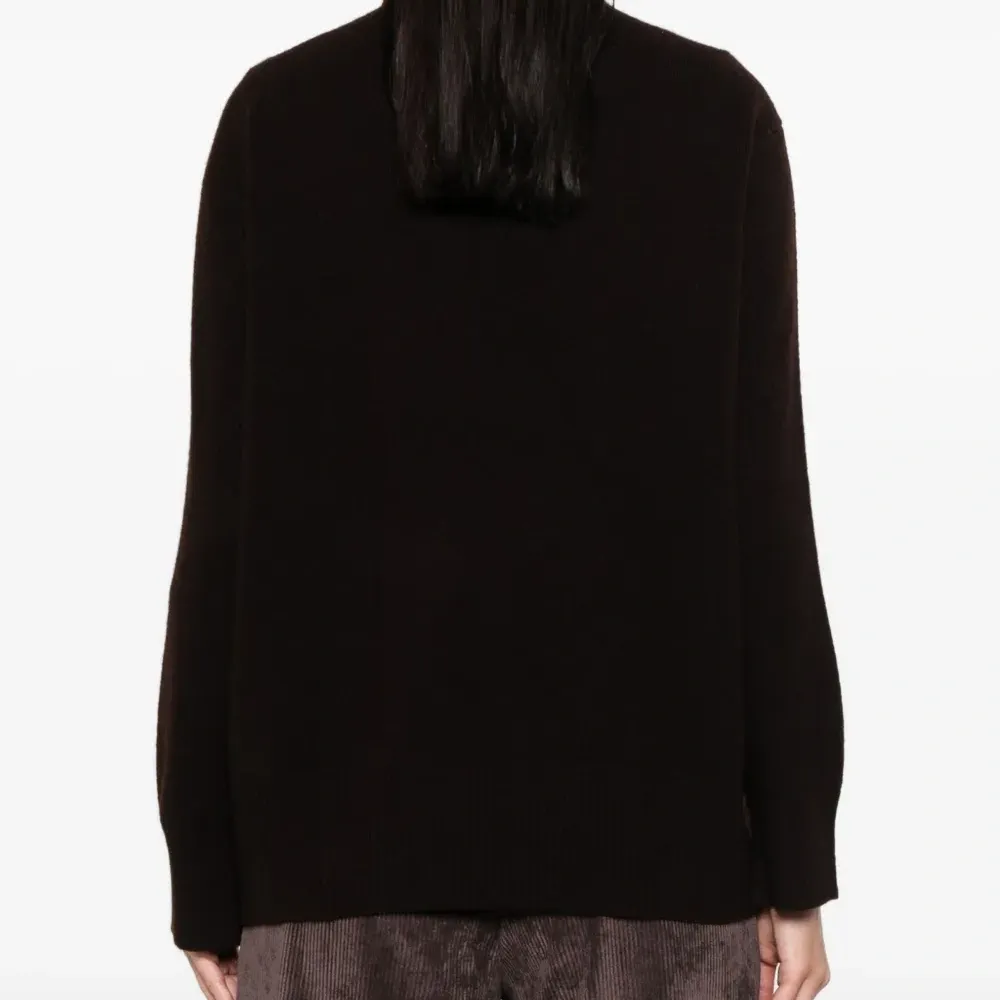 Кардиган на пуговицах Кардиган на пуговицах