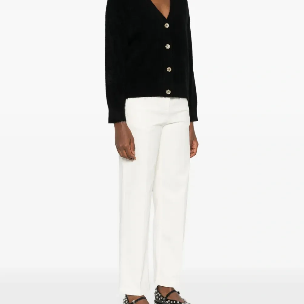 Кардиган на пуговицах