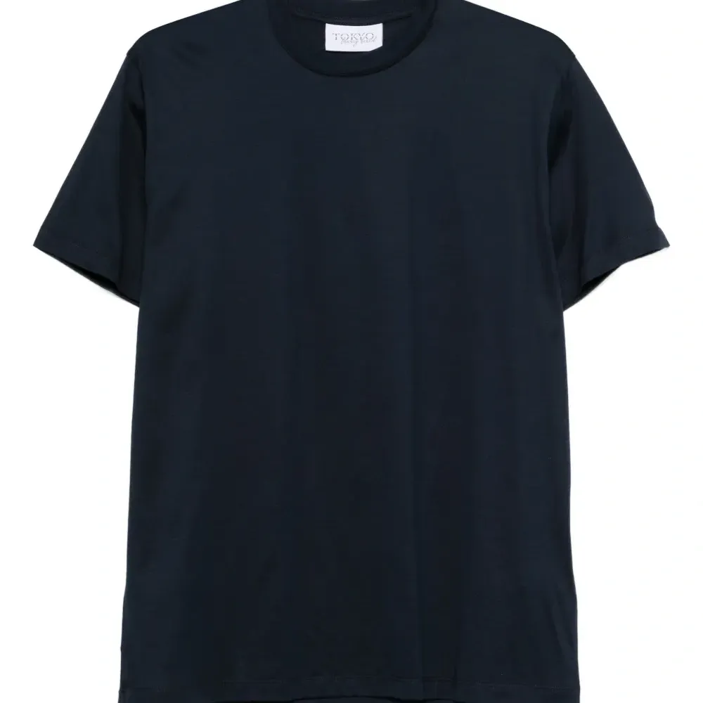 Футболка с круглым вырезом