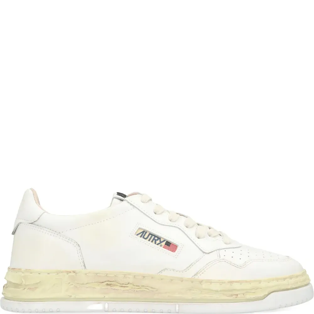 Кроссовки Medalist на низкой подошве