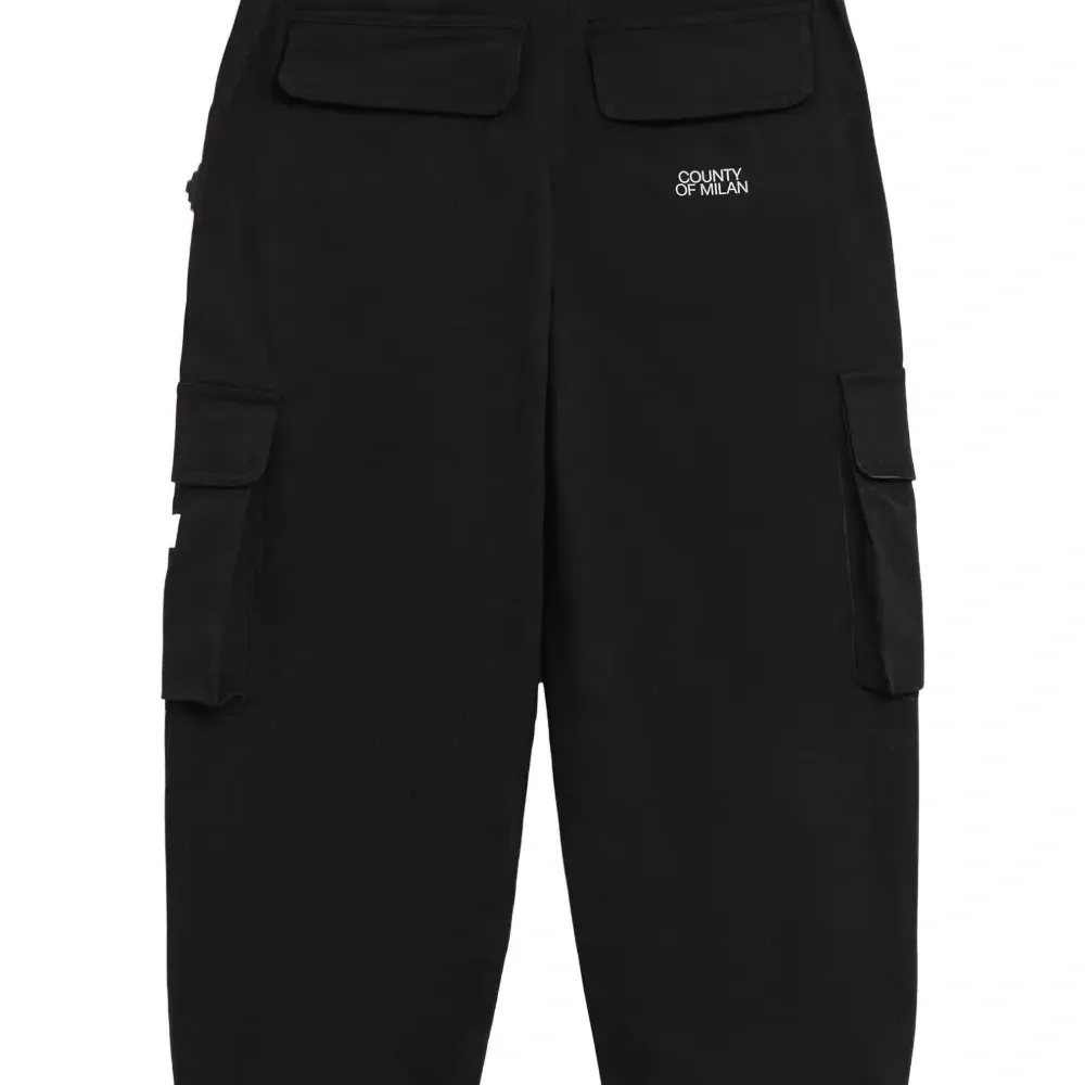 Брюки с карманами карго Брюки с карманами карго