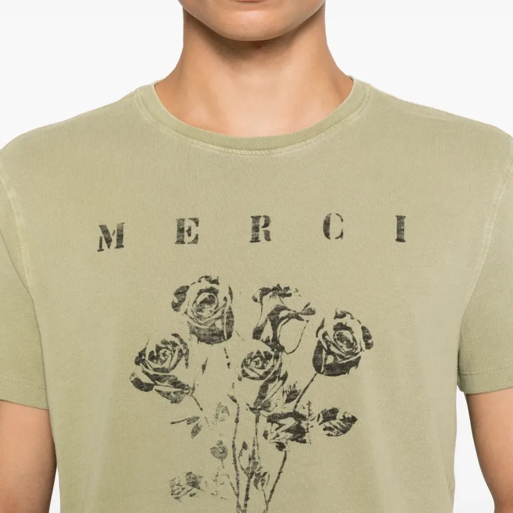 Футболка с графичным принтом