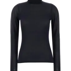 Вязаный свитер Вязаный свитер