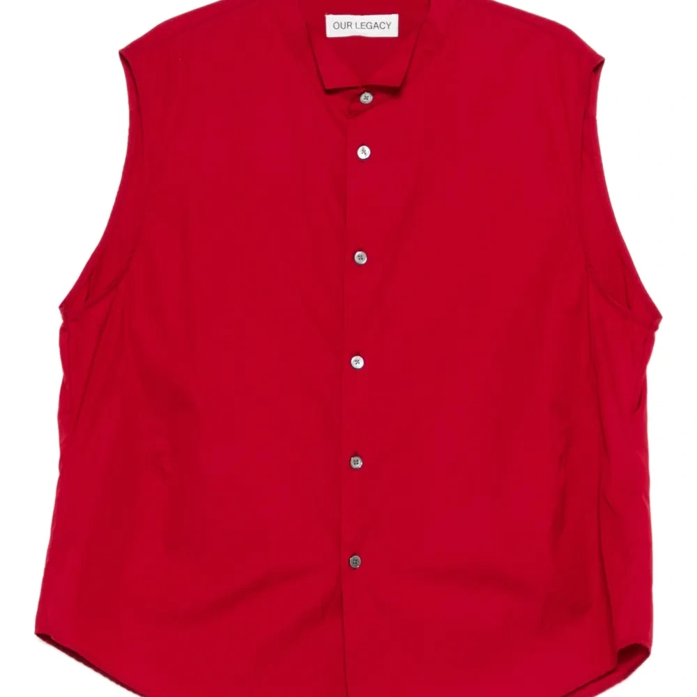 Рубашка без рукавов