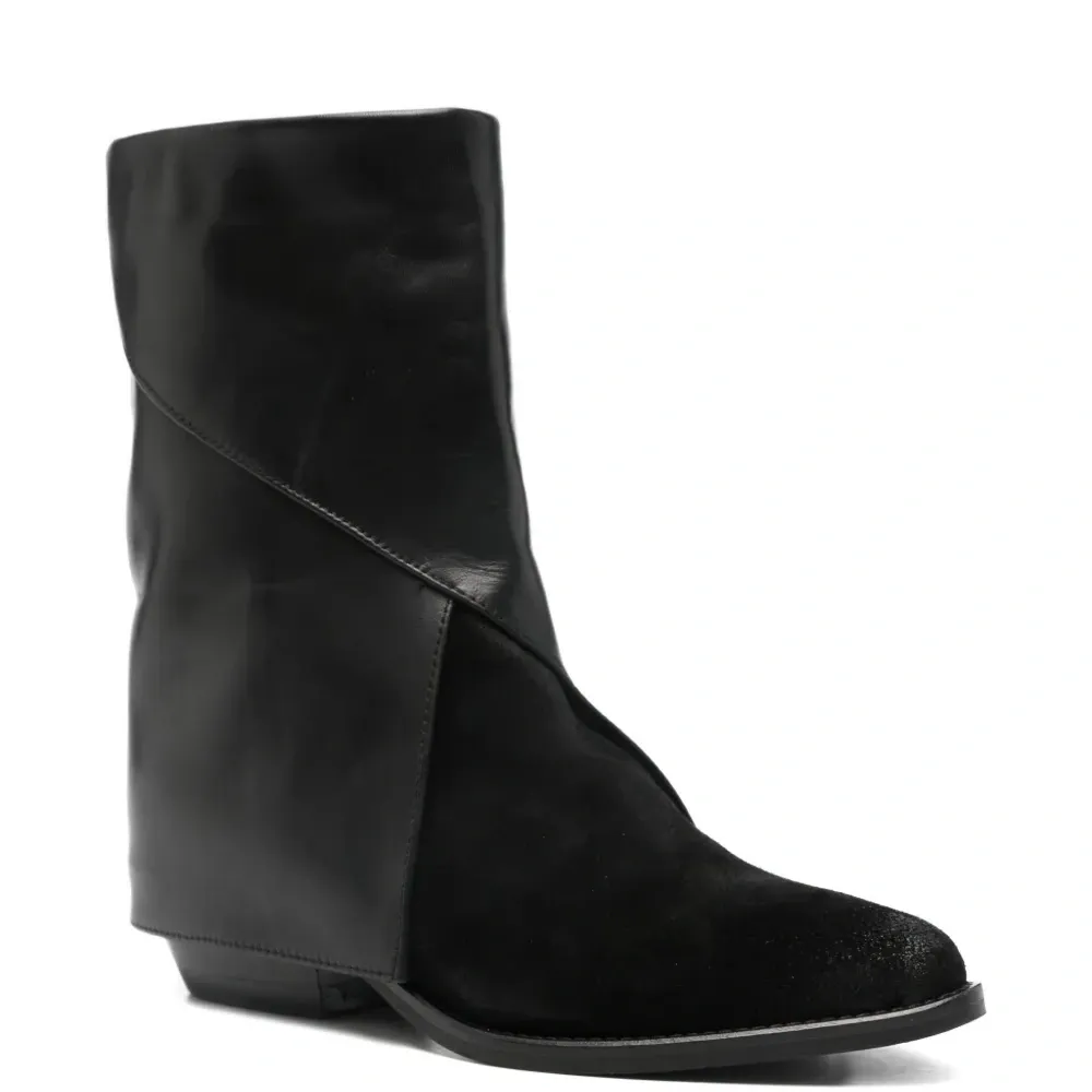 Ботильоны с замшевыми вставками