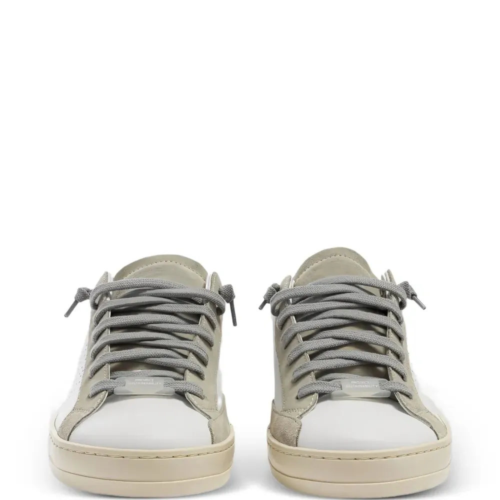 Кроссовки с логотипом