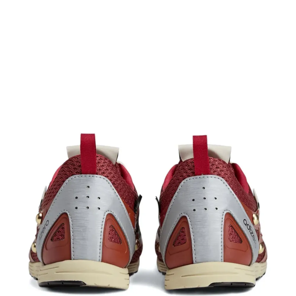 Кроссовки Adizero PR из коллаборации с adidas