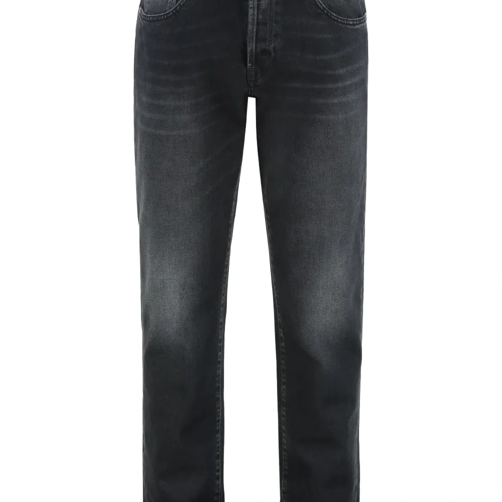 Джинсы с пятью карманами