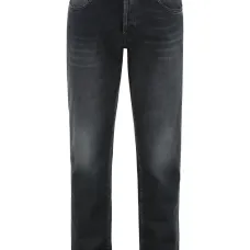 Джинсы с пятью карманами