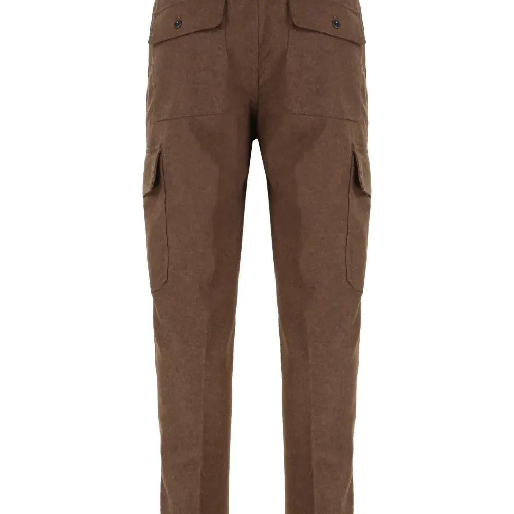 Брюки с карманами