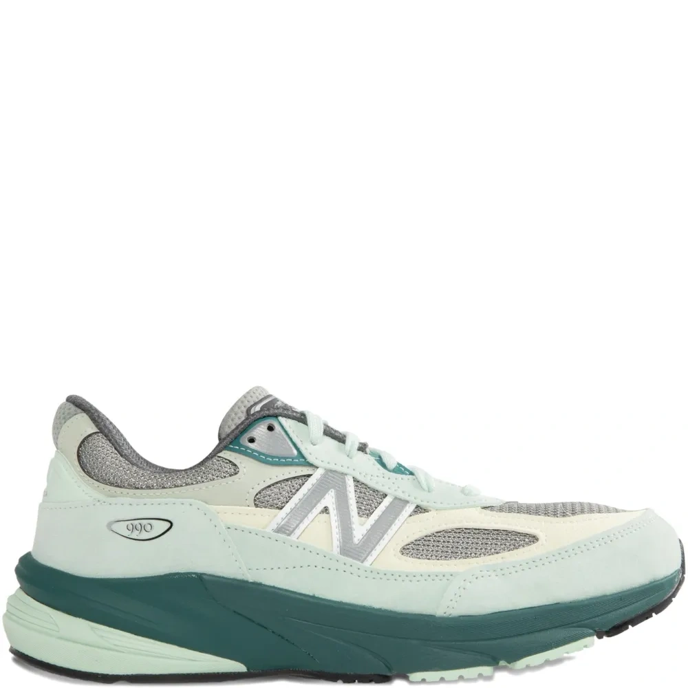 Кроссовки 990v6 со вставками