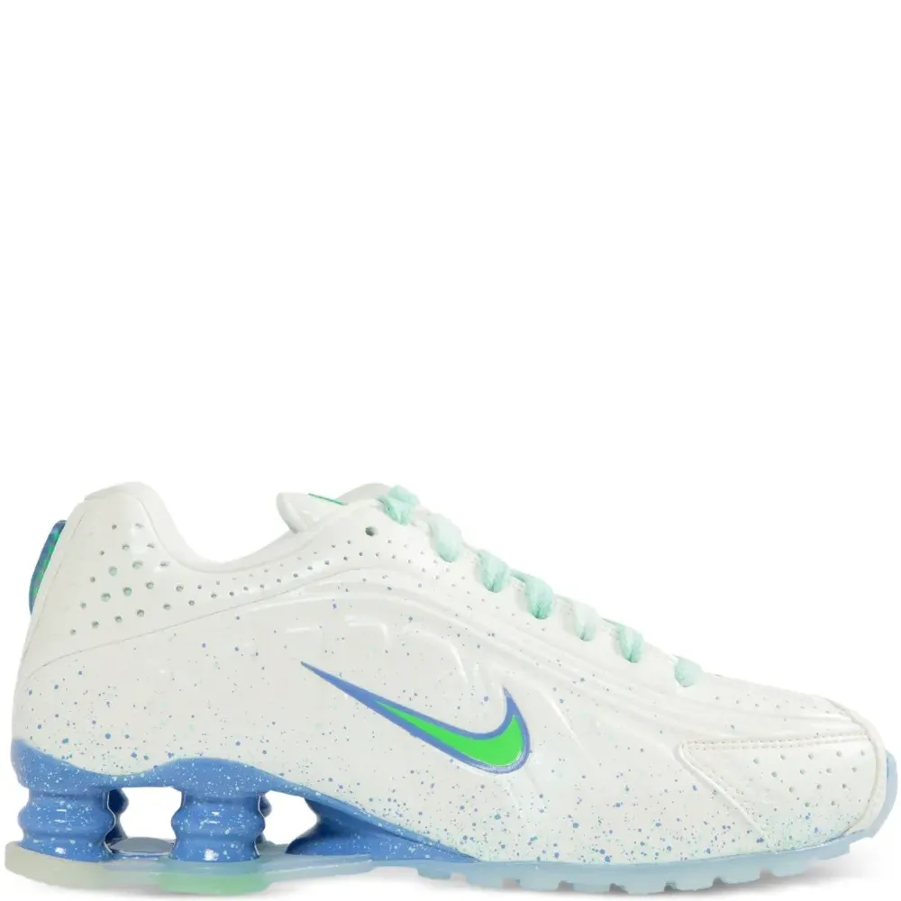 Кеды Shox R4 с перфорацией Кеды Shox R4 с перфорацией