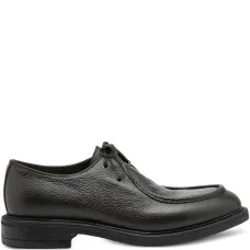 Туфли на шнуровке