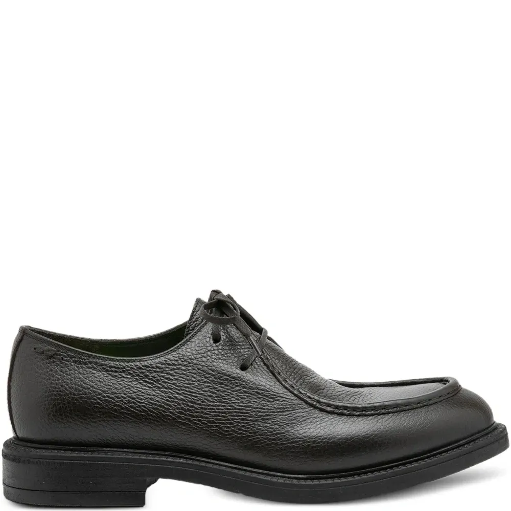 Туфли на шнуровке