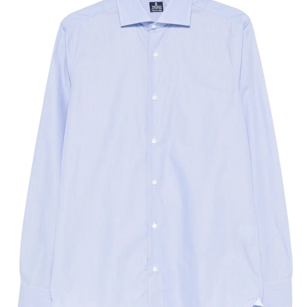 Рубашка на пуговицах