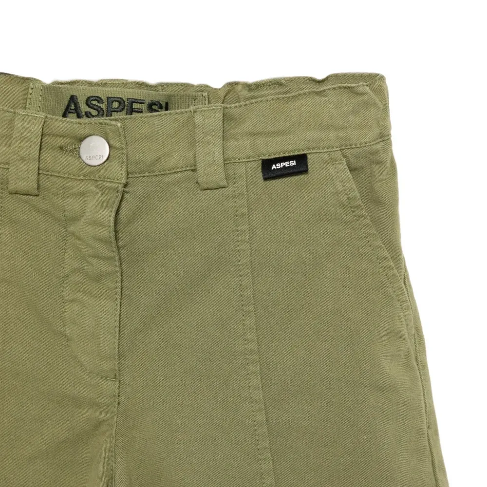 Брюки с застежкой на пуговицах